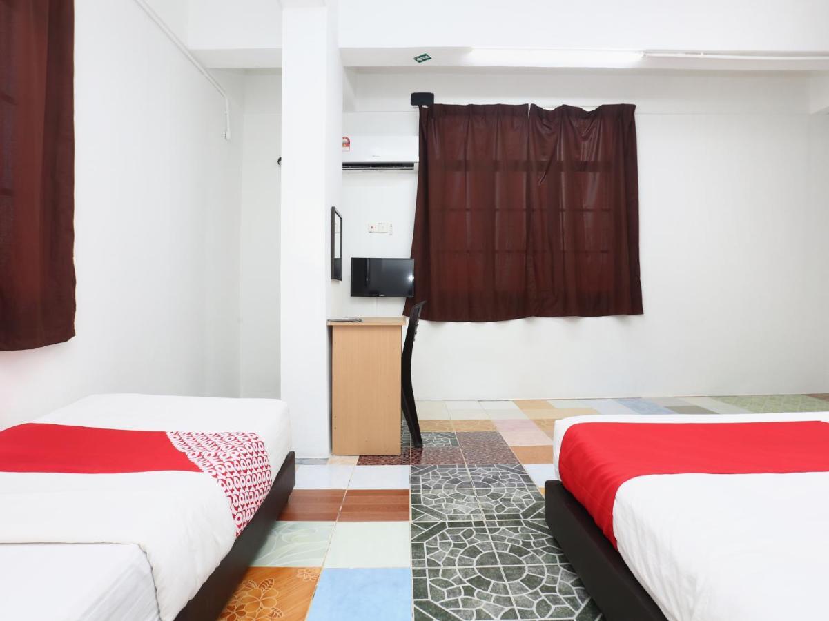 Kb Rest Inn-Family Triple โกตาบารู ภายนอก รูปภาพ