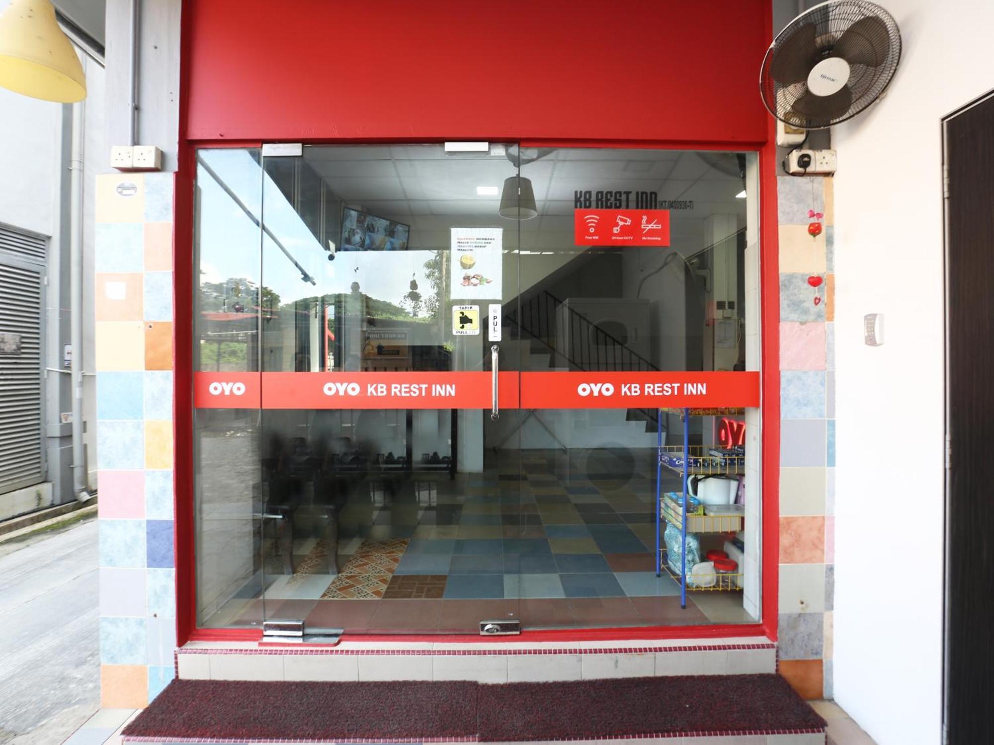 Kb Rest Inn-Family Triple โกตาบารู ภายนอก รูปภาพ